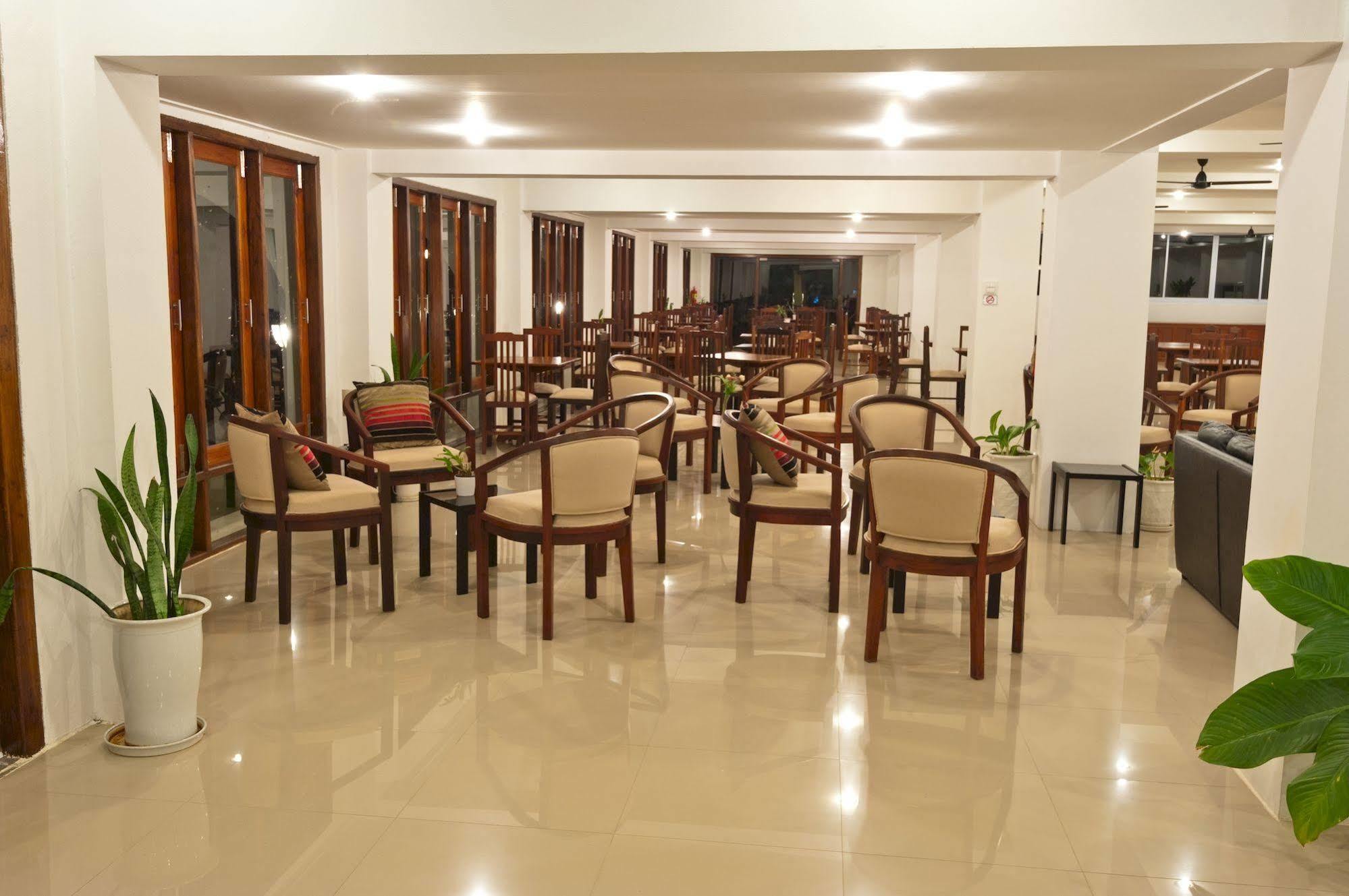 Silver Naga Hotel Vang Vieng Exterior foto
